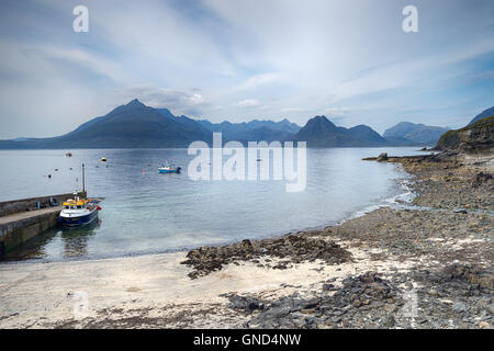 Barche da pesca a Ergol sull'Isola di Skye in Scozia Foto Stock