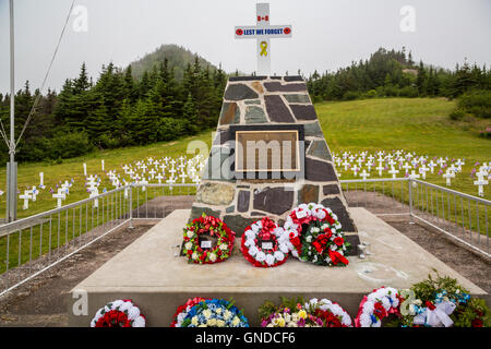 Attraversa in un cimitero di Ferryland, Terranova e Labrador, Canada. Foto Stock