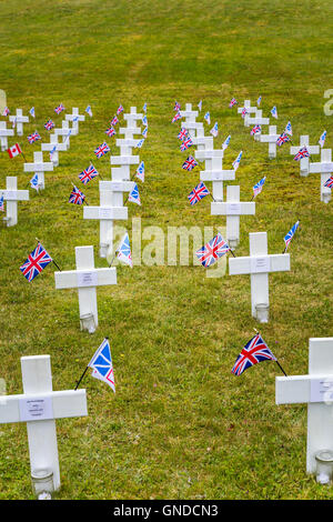 Attraversa in un cimitero di Ferryland, Terranova e Labrador, Canada. Foto Stock