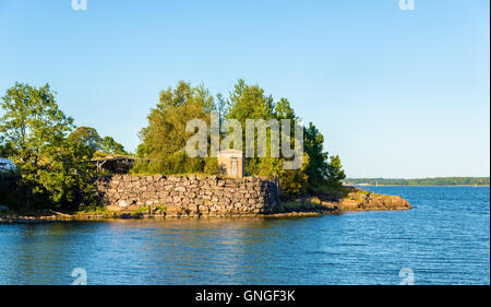 Pareti di Suomenlinna, una fortezza sul mare a Helsinki in Finlandia Foto Stock