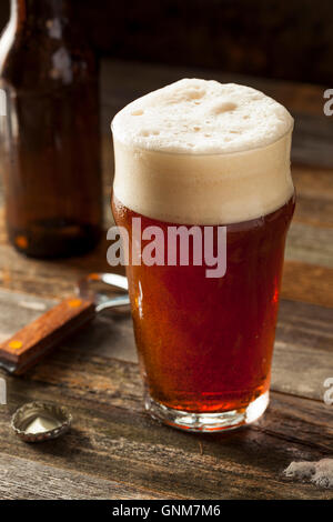 Aggiornamento Brown Ale birra pronta da bere Foto Stock