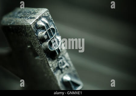 Simbolo del dollaro di una vecchia macchina da scrivere typebars Foto Stock
