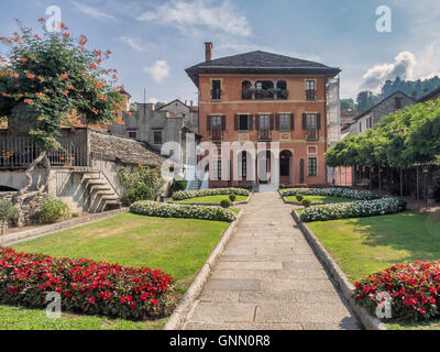 Municipio di Orta San Giulio in Italia Foto Stock