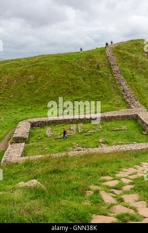 Northumberland, Inghilterra, Regno Unito. Milecastle 39, il castello di Nick, il vallo di Adriano (Pennine Way) Sentiero. Foto Stock