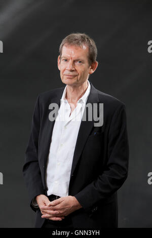 Graham Swift, lo scrittore inglese a Edinburgh International Book Festival. Edimburgo, Scozia. 13 Agosto 2016 Foto Stock