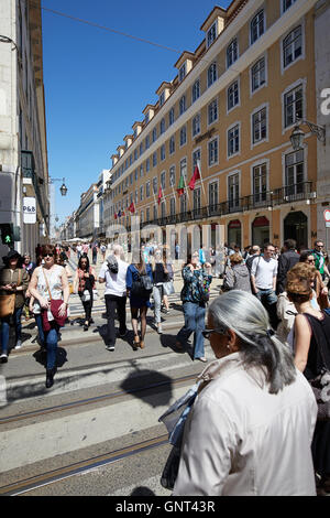 Lisbona, Portogallo, Rua Aurea nel quartiere Baixa Foto Stock