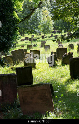 Heiliger sabbia (vecchio cimitero ebreo) in Worms, Germania. Foto Stock