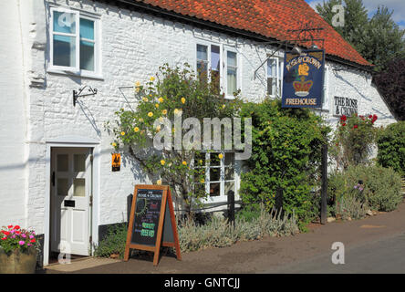 Rose and Crown Inn, Public House, Snettisham, Norfolk, Inghilterra pub pub locande inglese segno segni Foto Stock