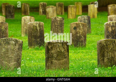 Tomba di righe, Antietam Cimitero Nazionale, Maryland Foto Stock