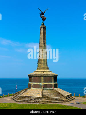 Aberystwyth War Memorial Ceredigion REGNO UNITO Galles costruito 1923 progettato da Mario Rutelli per commemorare i morti della Prima Guerra Mondiale Foto Stock