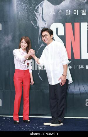 Seul in Corea. 31 Agosto, 2016. Jae hun Tak Se yeong Lee, do-vinto Gwak e C.I.V.A Soo-min Lee frequentare TV show SNL 8 Corea a Seul, in Corea il 31 agosto, 2016.(Cina e Corea diritti) © TopPhoto/Alamy Live News Foto Stock