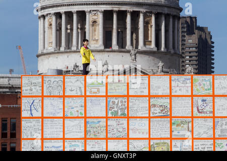 London , REGNO UNITO. Il 1° settembre 2016. Sogni galleggianti installazione un alto sette metri e alto cubo costruito da centinaia di immagini disegnate su coreano carta di riso dell'artista coreano Ik Joong Kang è presentato sul Fiume Tamigi come parte di totalmente Thames Festival. I disegni dalla Corea del Nord i rifugiati che sono stati costretti a fuggire dalla loro casa durante la guerra di Corea negli anni cinquanta Credito: amer ghazzal/Alamy Live News Foto Stock