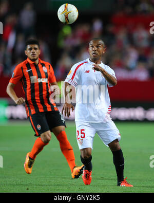 SEVILLA, Spagna - 5 maggio: Mariano Ferreira durante la UEFA Europa League seconda gamba semifinali match tra FC Shakhtar Donetsk vs Sevilla FC, 5 maggio 2016, Ramon Sanchez Pizjuan, Spagna Foto Stock