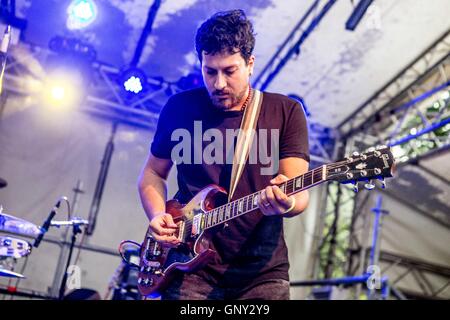 Milano, Italia. 01 Sep, 2016. Domenica mattina si esibisce dal vivo presso il Circolo Magnolia di Milano, Italia, il 01 settembre 2016 Credit: Mairo Cinquetti/Alamy Live News Foto Stock