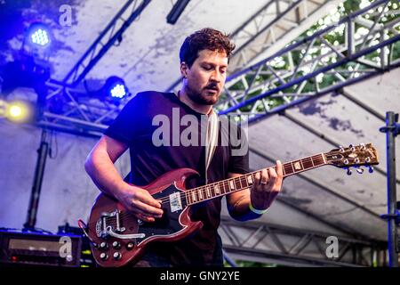 Milano, Italia. 01 Sep, 2016. Domenica mattina si esibisce dal vivo presso il Circolo Magnolia di Milano, Italia, il 01 settembre 2016 Credit: Mairo Cinquetti/Alamy Live News Foto Stock