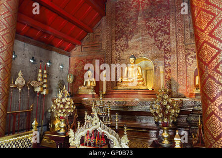 CHIANG MAI, Thailandia - Ottobre 8, 2015 : il Wat Phra Sing tempio Chiang Mai provincia. Phra Buddha Si Hing, una famosa immagine del Buddha in Foto Stock
