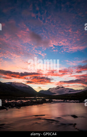 Ristacohkka collina in sunset Foto Stock