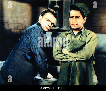 James Cagney, George Raft Nachdem Frank Ross (James Cagney,l) vergeblich um seine Freilassung gekaempft hat, schliesst er sich einem Mitgefangenen un, dem Gangsterboss cofano Stacey (George Raft). *** Caption locale *** 1939, ogni alba morirò Todesangst Bei Jeder Dämmerung Foto Stock