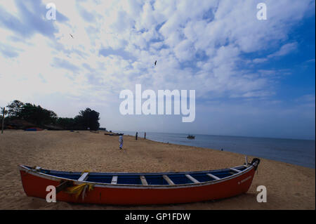 Barca, ullal spiaggia, mangalore, karnataka, india, asia Foto Stock