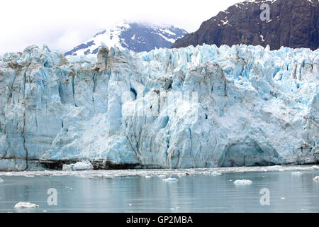 Margerie ghiacciaio nuvole nebbia Glacier Bay all'interno del passaggio a sud-est di Alaska USA Foto Stock