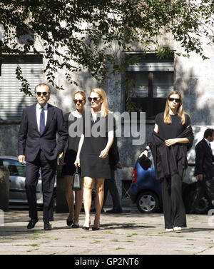 Il funerale della Contessa Marta Marzotto con: Ospiti Dove: Milano, Italia Quando: 01 Ago 2016 Credit: IPA/WENN.com * * disponibile solo per la pubblicazione in UK, USA, Germania, Austria, Svizzera** Foto Stock