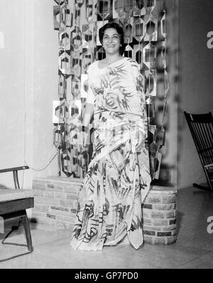 Nargis, attrice indiana, attrice bollywood, indiana, Nargis Dutt, India, Asia, Asia, Asia, vecchia immagine del 1900 vintage Foto Stock