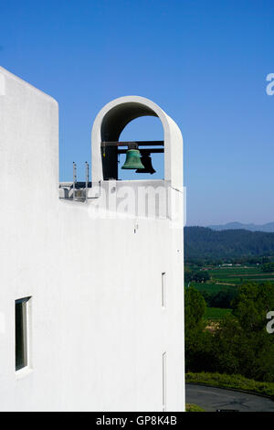 La torre campanaria della cantina di Sterling vigneti,Calistoga,Napa Valley, California , Stati Uniti Foto Stock