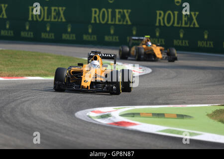 Monza, Italia. 01 Sep, 2016. Formula 1 Gran Premio d'Italia, in libera pratica il giorno. Renault Sport F1 Team RS16 - Kevin Magnussen Credito: Azione Sport Plus/Alamy Live News Foto Stock