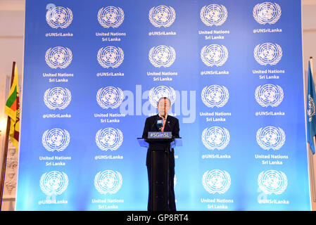 Colombo, Sri Lanka. 2 Sep, 2016. Il Segretario Generale delle Nazioni Unite Ban Ki-moon parla nel corso di una conferenza stampa a Colombo, Sri Lanka, Sett. 2, 2016. © Ajith Perera/Xinhua/Alamy Live News Foto Stock