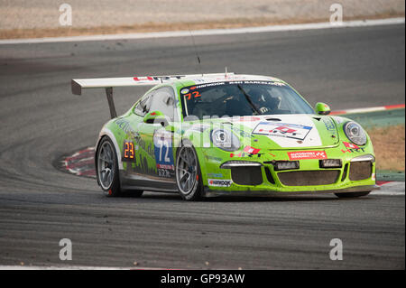 Barcellona, Spagna. Il 3 settembre, 2016. La Porsche 991 Cup auto della HRT Performance team in azione durante la 24 Hores de Barcelona d'Automobilisme-Trofeu Fermí Vélez presso il Circuito di Catalunya. Credito: Pablo Guillen/Alamy Live News Foto Stock