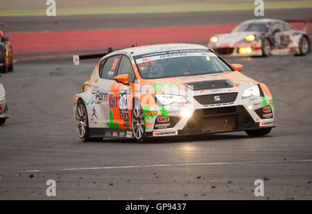 Barcellona, Spagna. Il 3 settembre, 2016. La Seat Leon Cup Racer auto del Baporo Motorsport, in azione durante la 24 Hores de Barcelona d'Automobilisme-Trofeu Fermí Vélez presso il Circuito di Catalunya. Credito: Pablo Guillen/Alamy Live News Foto Stock