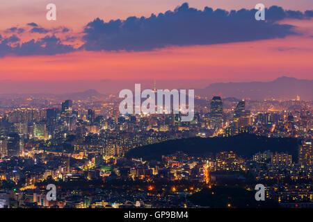 Seoul Città Skyline, la migliore vista della Corea del Sud. Foto Stock
