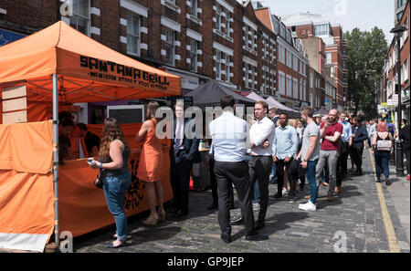 Strutton mercato di massa in Victoria London SW1 Foto Stock