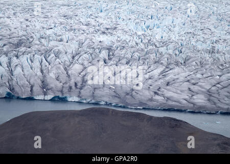 La parete frontale di un ghiacciaio di Nansen. Isola Settentrionale di Novaya Zemlya Foto Stock