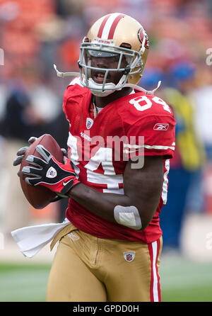 Ottobre 11, 2009; San Francisco, CA, Stati Uniti d'America; san Francisco 49ers wide receiver josh Morgan (84) prima che la partita contro i falchi di Atlanta a Candlestick Park. atlanta ha vinto 45-10. Foto Stock