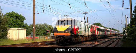 91111 caduti, Virgin Trains, East Coast Main Line Railway, Peterborough, CAMBRIDGESHIRE, England, Regno Unito Foto Stock