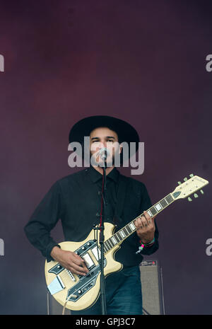 Cantante di notte battiti al Glastonbury Festival of Contemporary Performing Arts 2016 Foto Stock