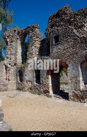 WOLVESLEY CASTELLO. WOODMAN'S GATE porte che conducono al panettiere di camere. Foto Stock