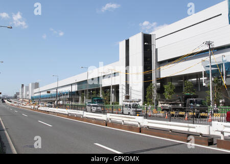 Prosegue la costruzione presso il sito di un nuovo Toyosu mercato del pesce a Tokyo in Giappone il 31 agosto 2016. © Hiroyuki Ozawa/AFLO/Alamy Live News Foto Stock