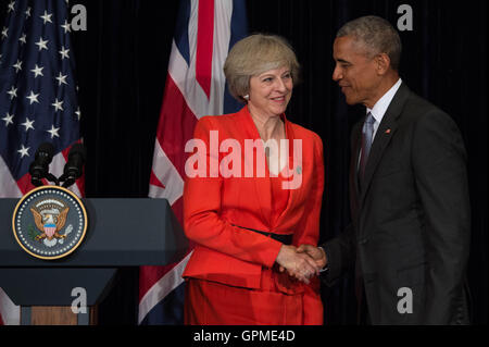 Il primo ministro Theresa Maggio tiene una conferenza stampa con gli Stati Uniti Il presidente Barack Obama prima dell' inizio del Vertice del G20 più tardi oggi in Hangzhou (Cina). Foto Stock