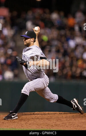 Giugno 2, 2010; San Francisco, CA, Stati Uniti d'America; Colorado Rockies relief pitcher matt daley (31) passi contro i San Francisco Giants durante il settimo inning di at&t park. Foto Stock