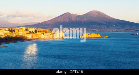 Panoramica di Napoli Foto Stock