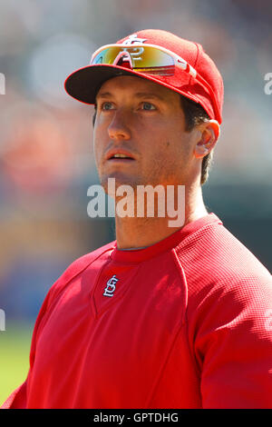 Aprile 8, 2011; San Francisco, CA, Stati Uniti d'America; St. Louis Cardinals terzo baseman David Freese (23) durante la pratica di ovatta prima che la partita contro i San Francisco Giants di AT&T Park. San Francisco ha sconfitto St. Louis 5-4 in 12 inning. Foto Stock