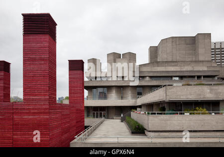 Teatro Nazionale su London Southbank - REGNO UNITO Foto Stock