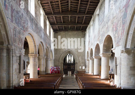 Parete medievale dipinti e navata della basilica di San Pietro e la chiesa di San Paolo, Pickering, East Riding, nello Yorkshire, Inghilterra Foto Stock