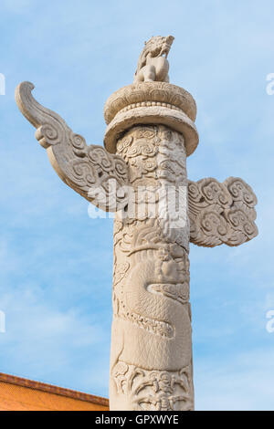 Cina Huabiao colonne in pietra, un simbolo della nazione cinese totem Foto Stock