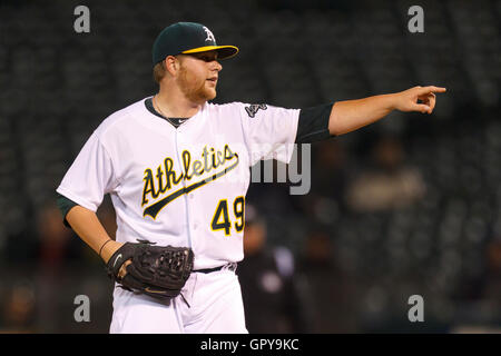 Maggio 16, 2011; Oakland, CA, Stati Uniti d'America; durante il terzo inning a Oakland-Alameda County Coliseum. Oakland sconfitto Los Angeles 5-4 in dieci inning. Foto Stock