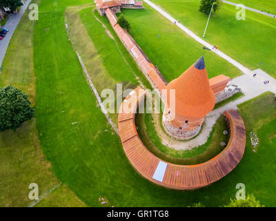 Kaunas, Lituania: antenna vista dall'alto del castello Foto Stock