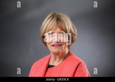 Joan Bakewell, DBE, il British autore e giornalista, presentatore della televisione e del partito laburista, il peer a Edinburgh International Book Festival. Edimburgo, Scozia. 21 Agosto 2016 Foto Stock