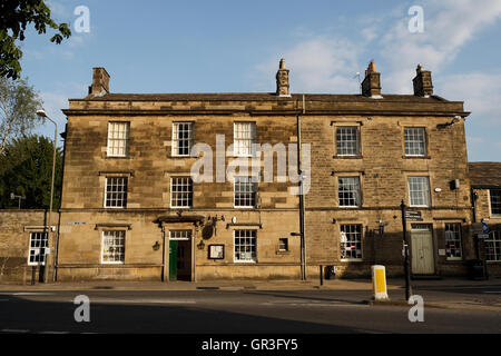 Bridge House e Bridgeway, edifici georgiani classificati di grado II a Bakewell Derbyshire, Inghilterra, città mercato inglese del Regno Unito Foto Stock